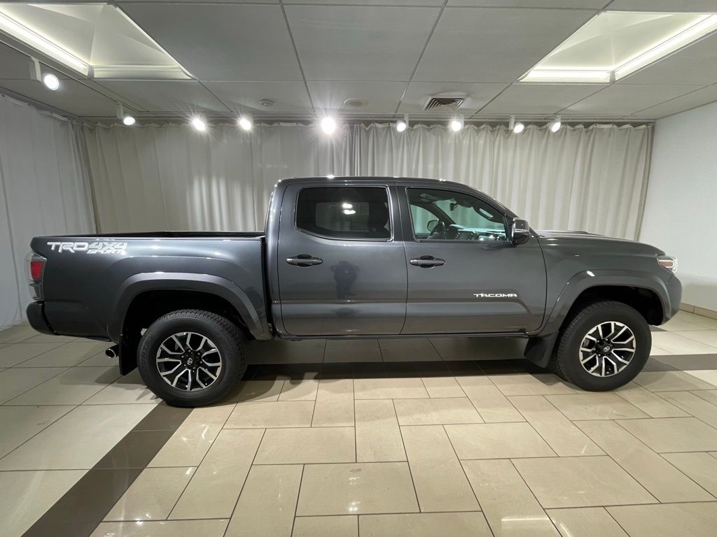 2021 Toyota Tacoma TRD Sport 6