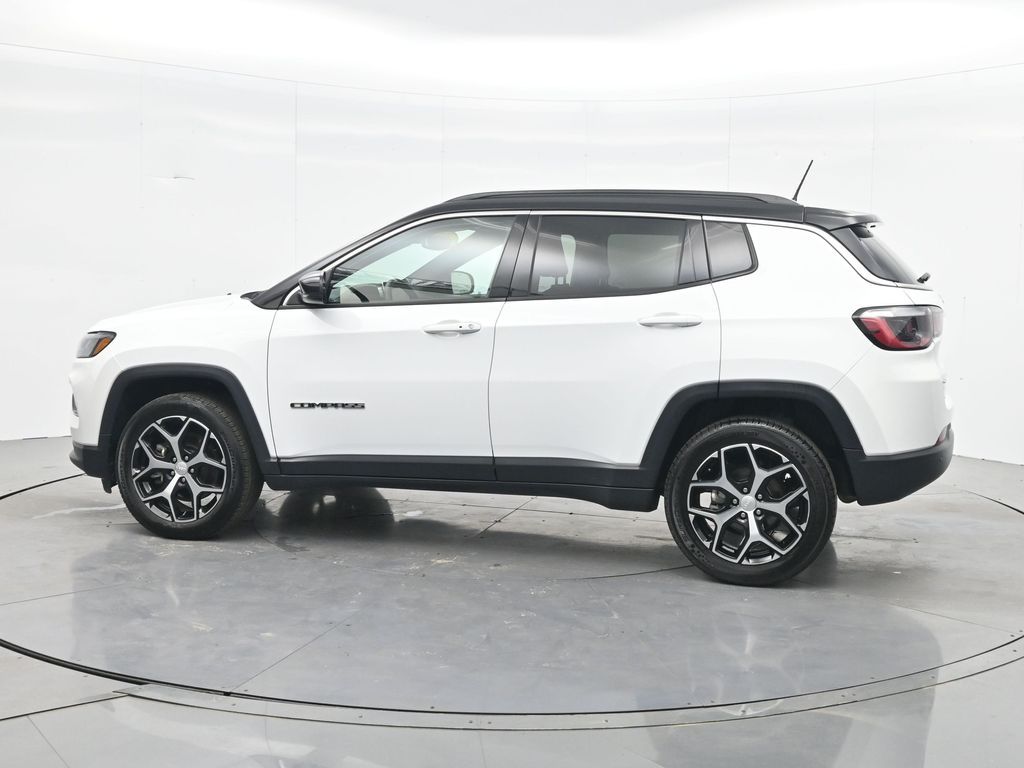 Used 2024 White Jeep Limited image 8