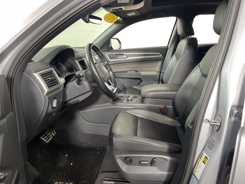 Thumbnail: 2021 Volkswagen Atlas - 23