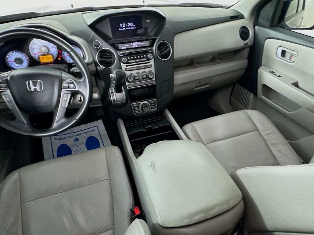 Used Car 2012 Honda Pilot  Touring For Sale Under $12,000 In Austin, Texas