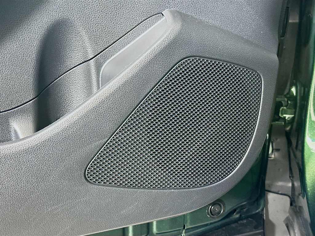 Thumbnail: 2026 Toyota Corolla Cross - 18