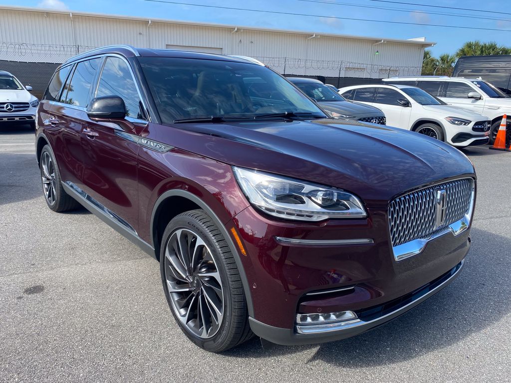 Red (Burgundy Velvet Metallic Tinted Clearcoat) 2022 Lincoln Aviator Reserve AWD SUV / Crossover All-Wheel Drive Automatic