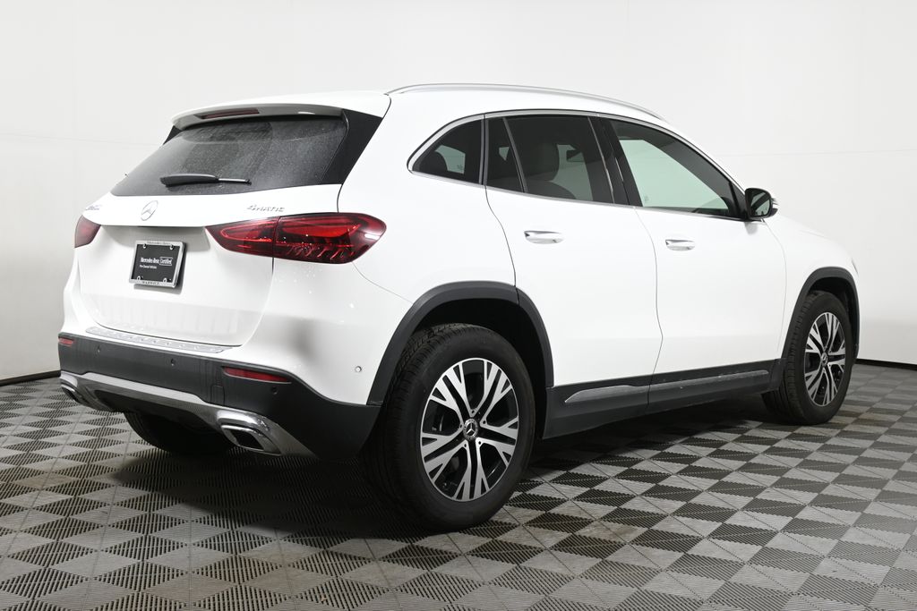 2025 Mercedes-Benz GLA 250 4MATIC 7