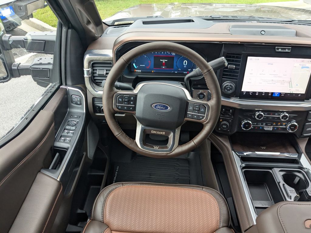 2026 Ford F-350 Super Duty King Ranch