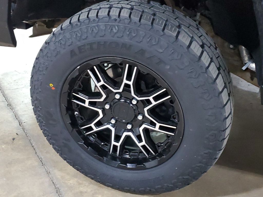 2018 Chevrolet Silverado 1500 LT photo