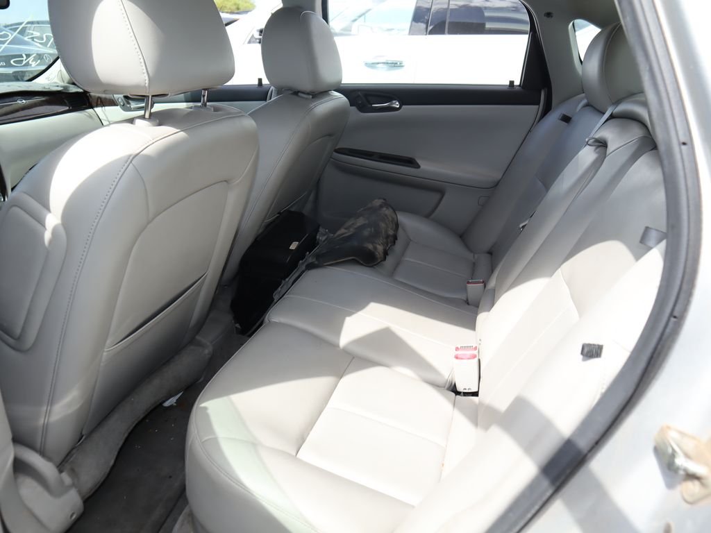 Thumbnail: 2015 Chevrolet Impala - 10