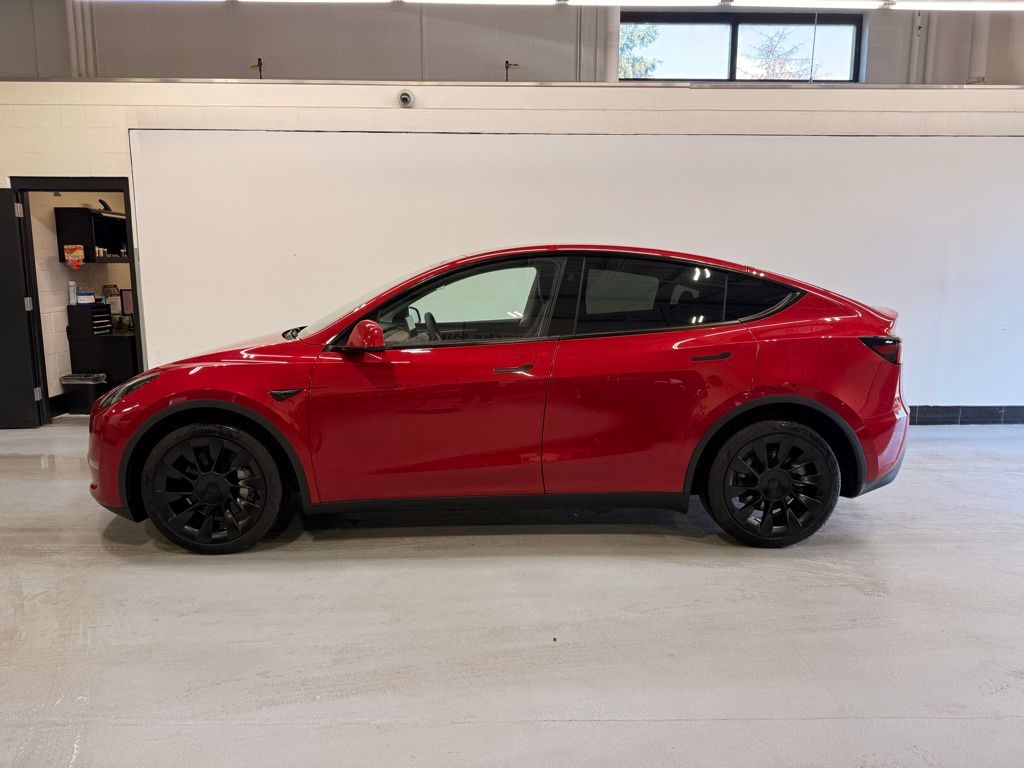 Thumbnail: 2023 Tesla Model Y - 2