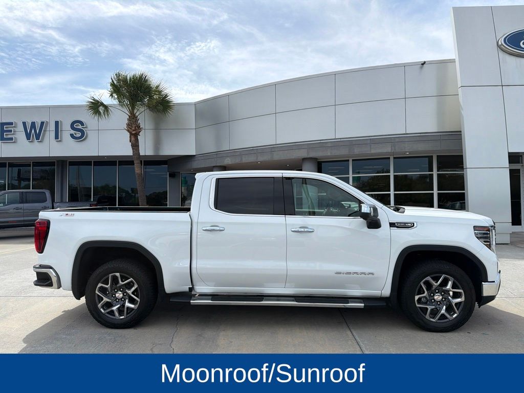 2025 GMC Sierra 1500 SLT