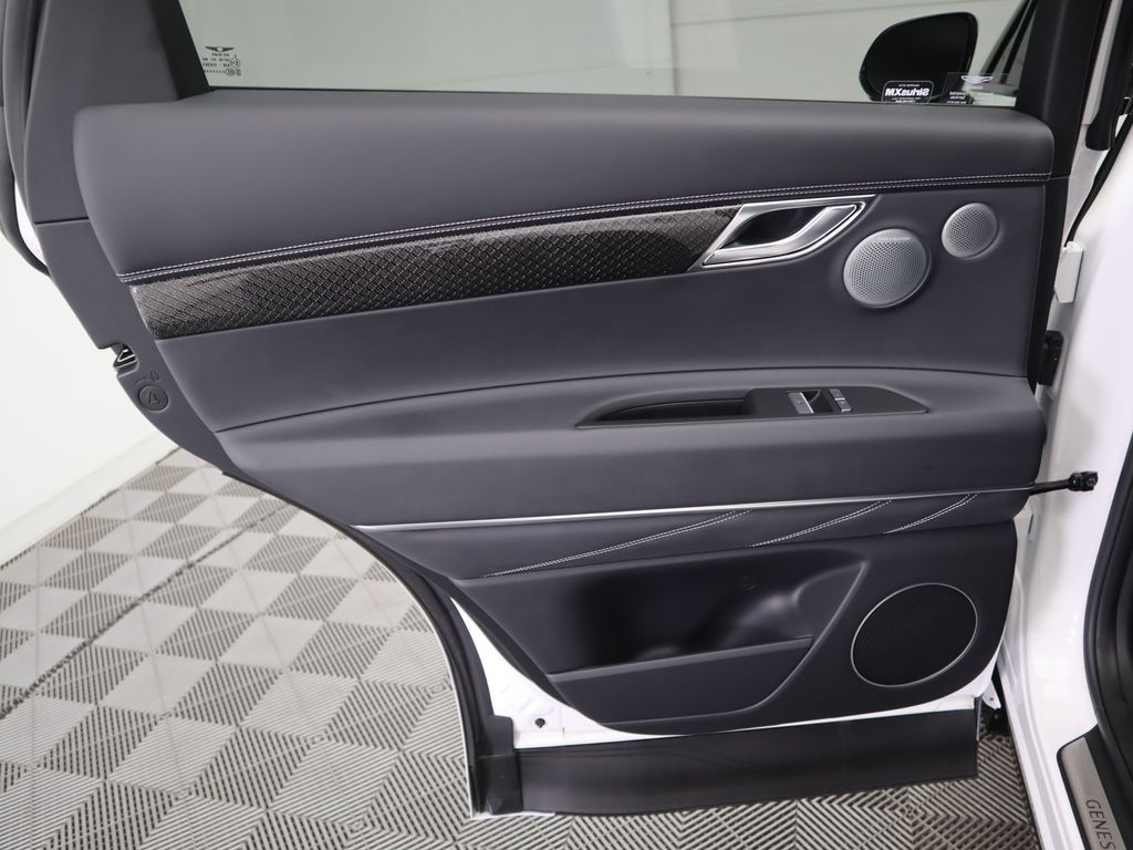 Thumbnail: 2025 Genesis GV80 - 27