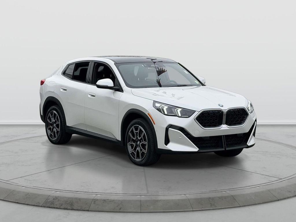2026 BMW X2 xDrive28i's photo
