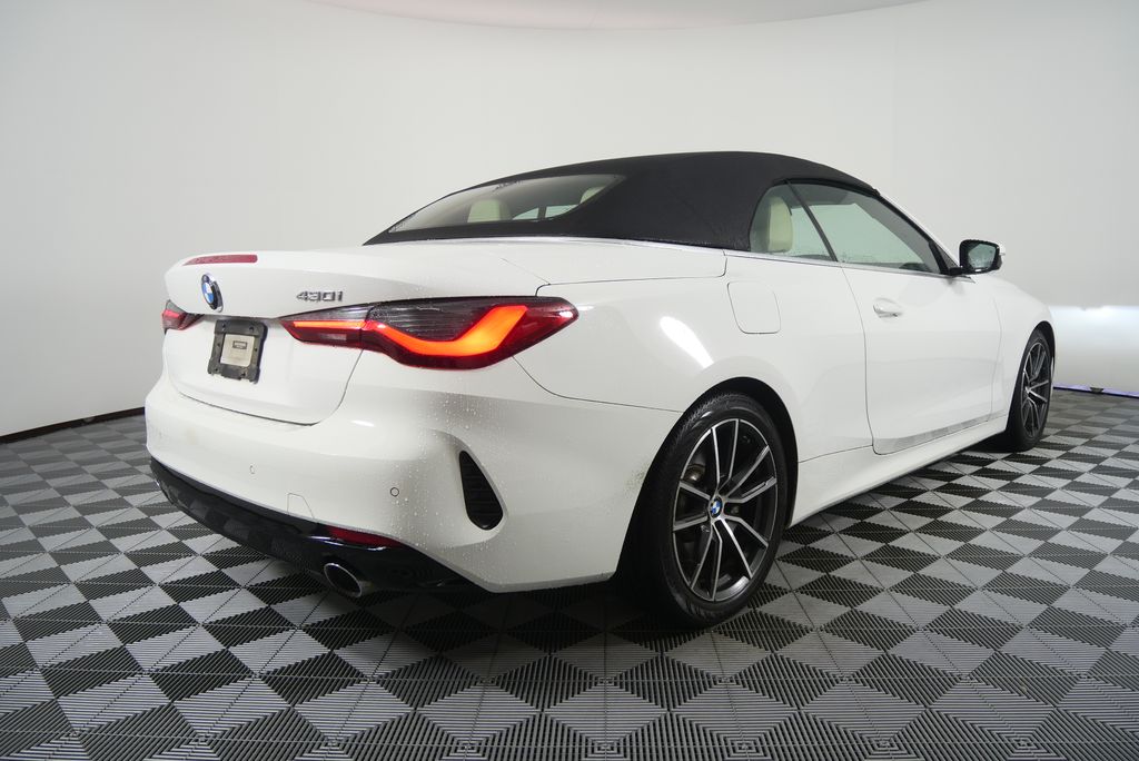 Thumbnail: 2024 BMW 4 Series - 3