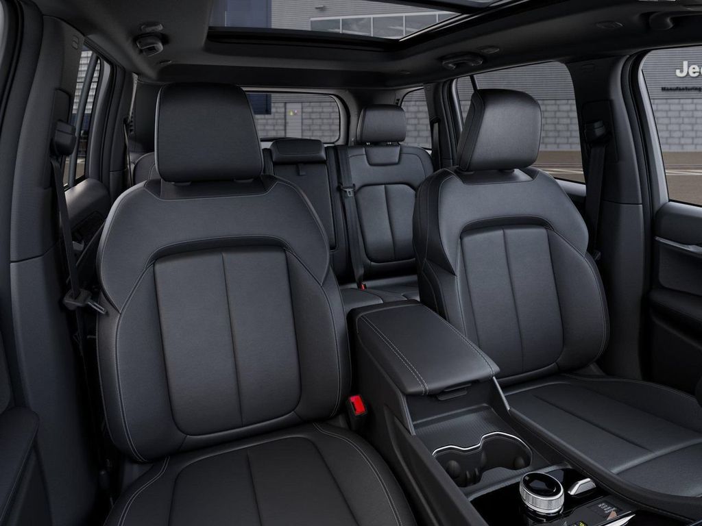 New 2026 Jeep Grand Cherokee SUV
