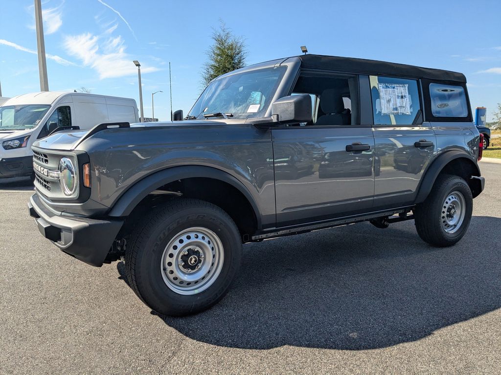 2025 Ford Bronco 