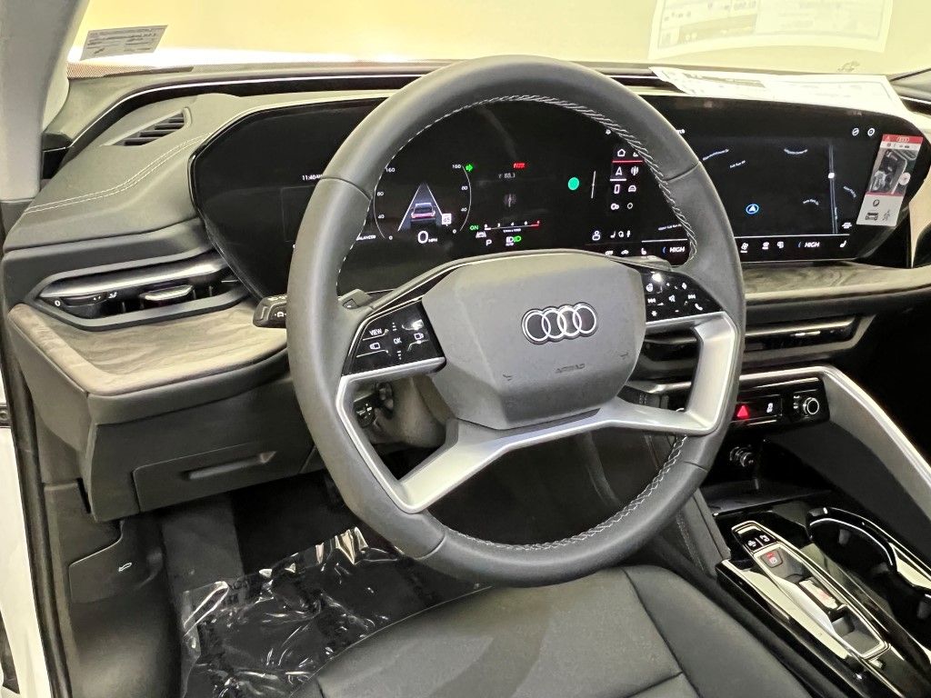 Thumbnail: 2025 Audi Q5 - 29