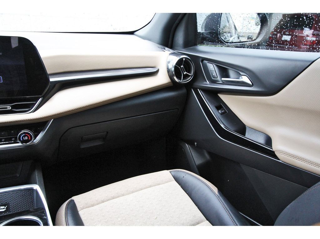 2026 Chevrolet Equinox ACTIV - 9