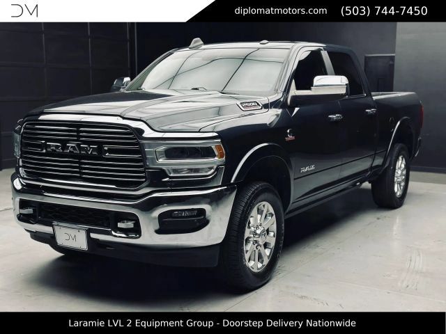 Gray (Maximum Steel Metallic Clearcoat) 2019 RAM 2500 Laramie Crew Cab 4WD Pickup Truck Four-Wheel Drive 6-Speed Automatic