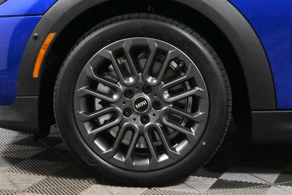 Thumbnail: 2025 MINI Cooper - 12