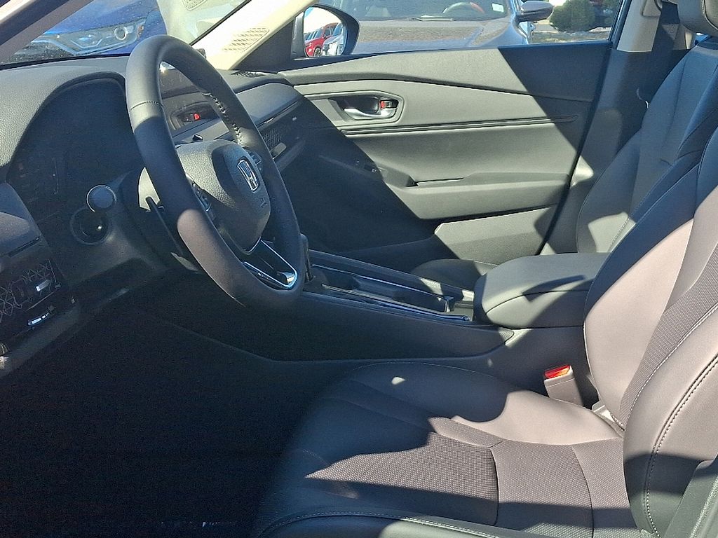 2025 Honda Accord EX-L 8