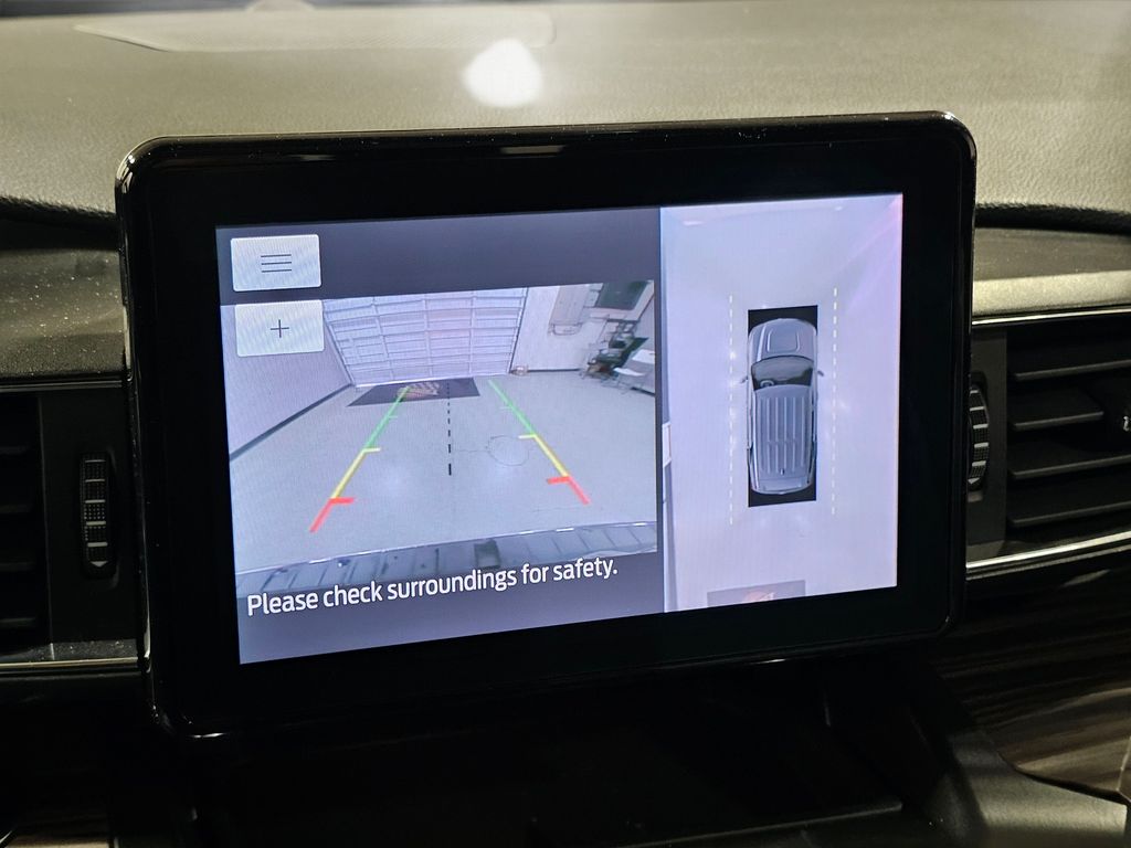 Used 2020 Black Ford Limited image 30