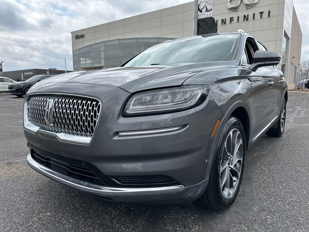 Asher Gray Metallic Clearcoat 2022 Lincoln Nautilus Reserve AWD SUV / Crossover All-Wheel Drive 8-Speed Automatic