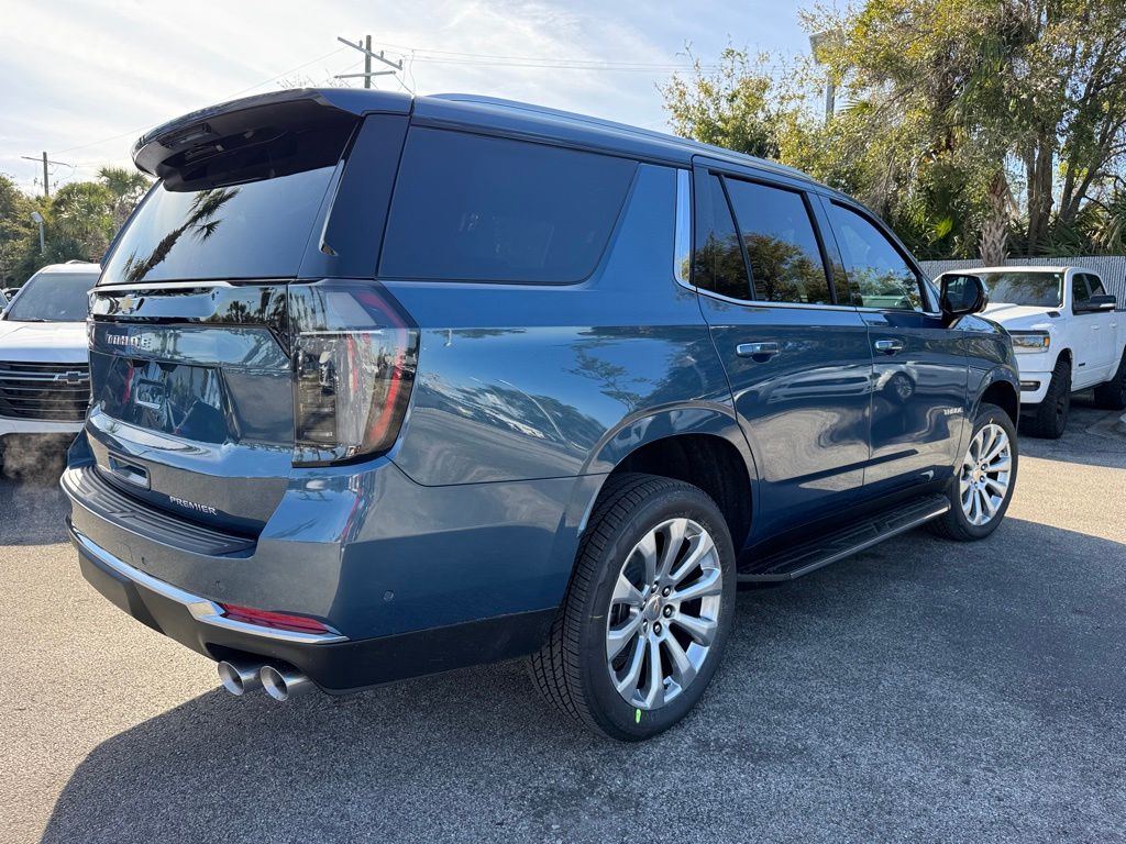 2025 Chevrolet Tahoe Premier 8