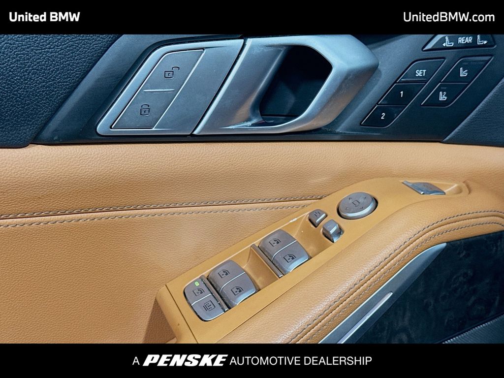 Thumbnail: 2022 BMW X7 - 3