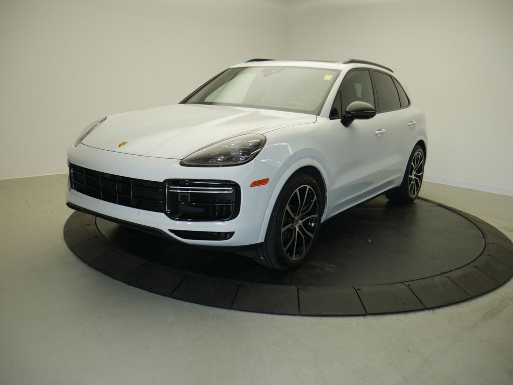 Thumbnail: 2023 Porsche Cayenne - 1