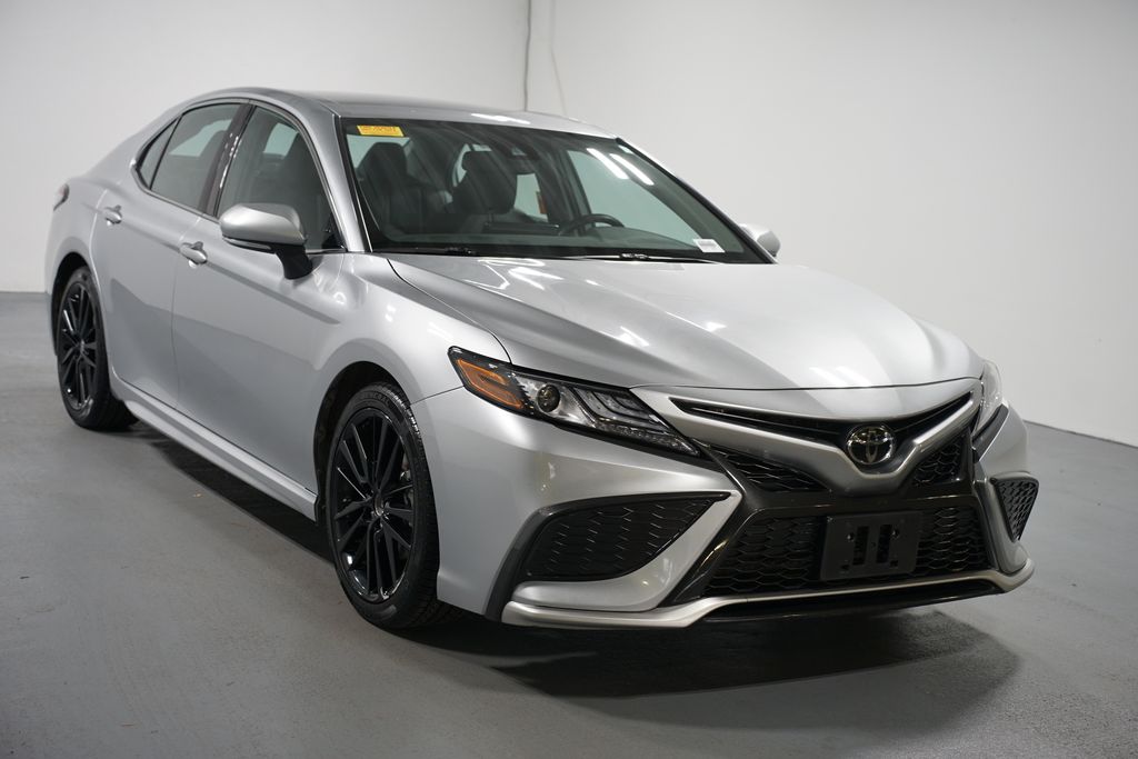 Thumbnail: 2023 Toyota Camry - 3