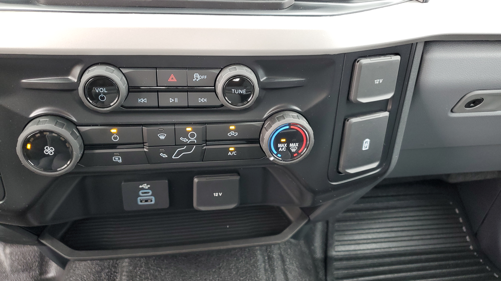 New 2026 White Ford XL image 27