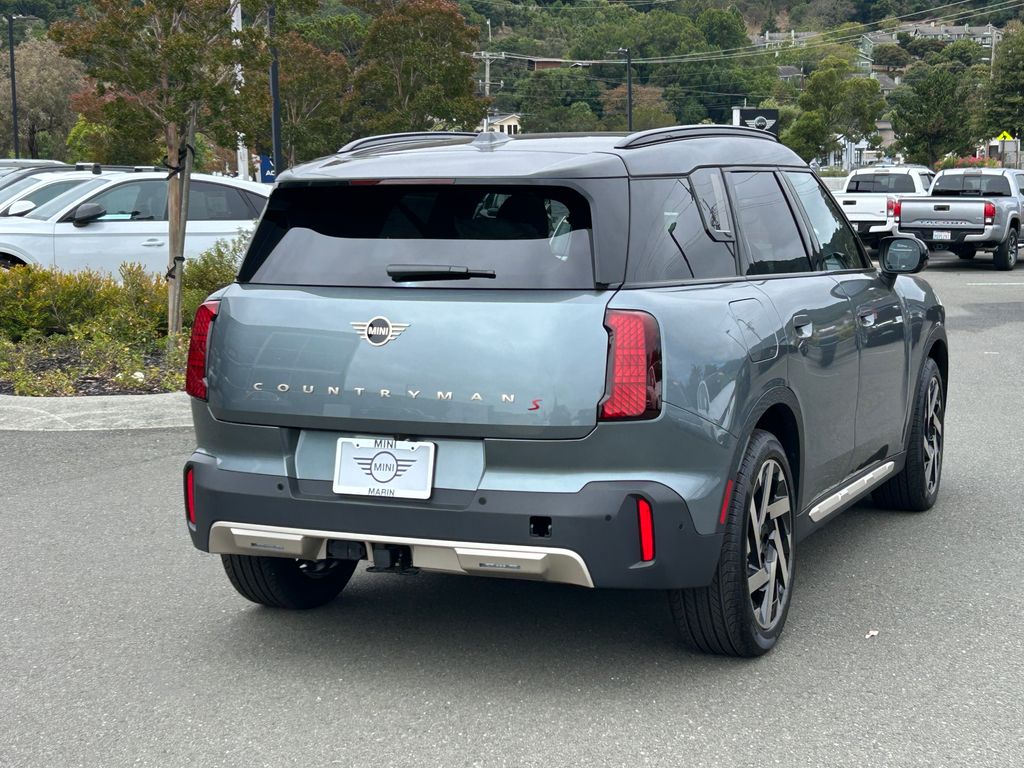 Thumbnail: 2027 MINI Cooper Countryman - 5