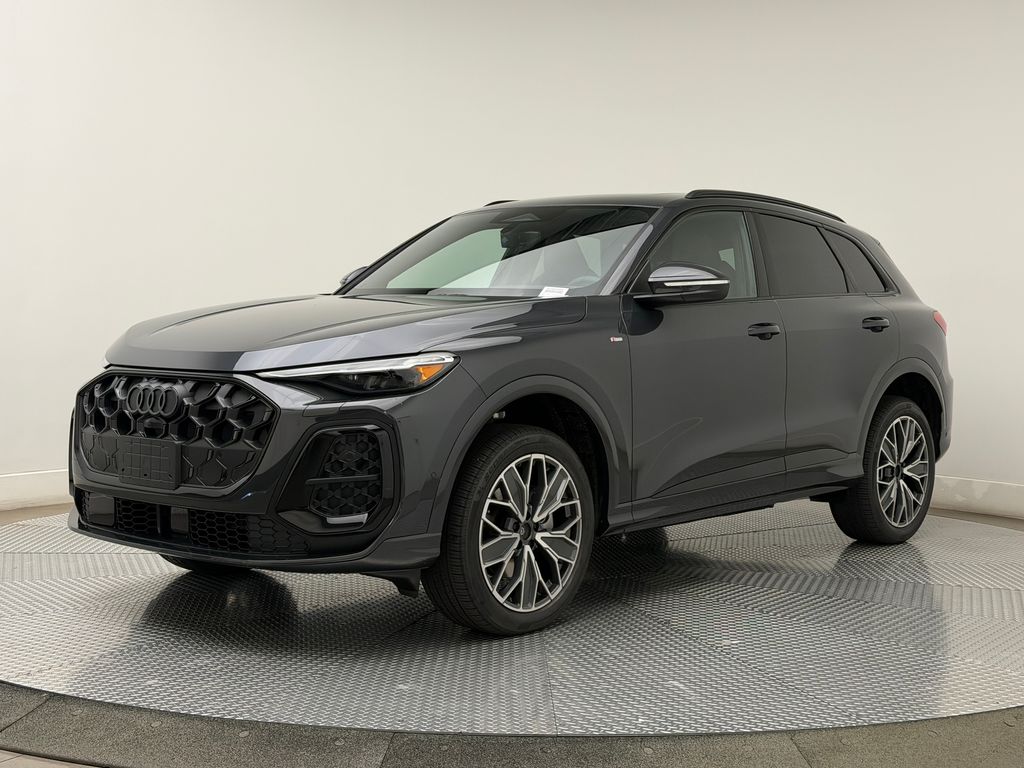 Thumbnail: 2026 Audi Q5 - 4