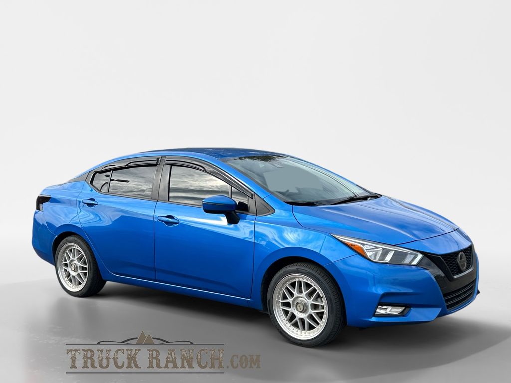 2021 Nissan Versa SV FWD