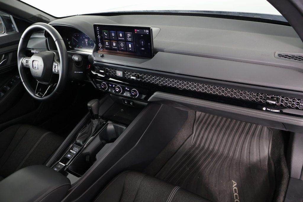 Thumbnail: 2024 Honda Accord - 9