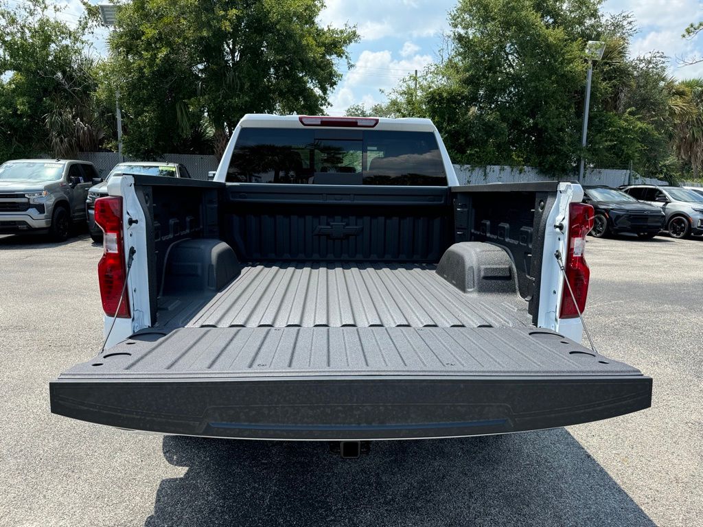 2024 Chevrolet Silverado 1500 LT 12