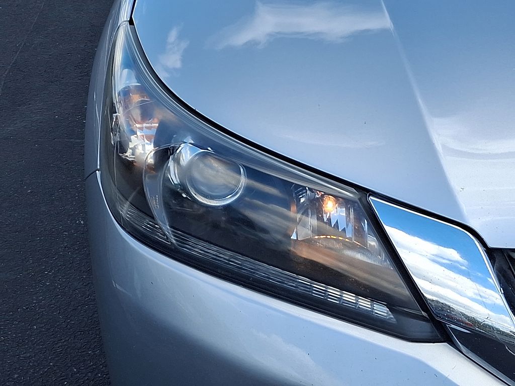 Thumbnail: 2013 Honda Accord - 9