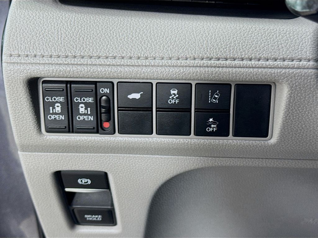 Used Car 2019 Honda Odyssey  Ex-l For Sale Under $25,000 In Austin, Texas