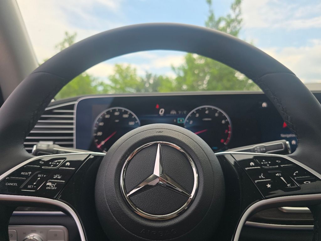 New 2026 White Mercedes-Benz GLE 350 image 30