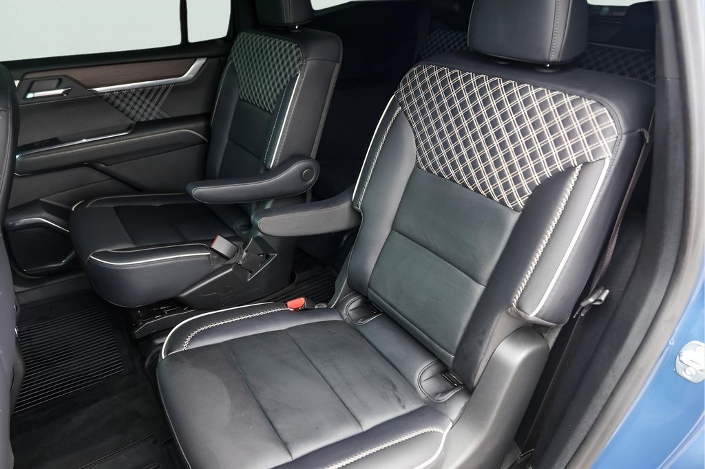 Used Car 2024 Gmc Acadia  Denali For Sale Under $50,000 In Austin, Texas