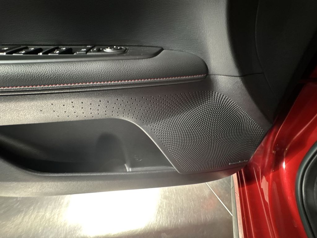 2024 Kia Forte GT photo 18