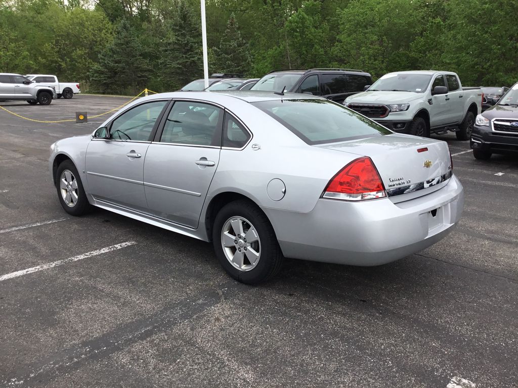 Thumbnail: 2009 Chevrolet Impala - 3