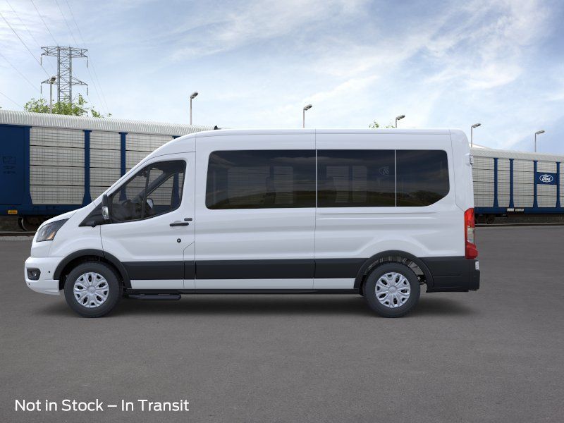 New 2026 Oxford White Ford Passenger Van XLT image 3