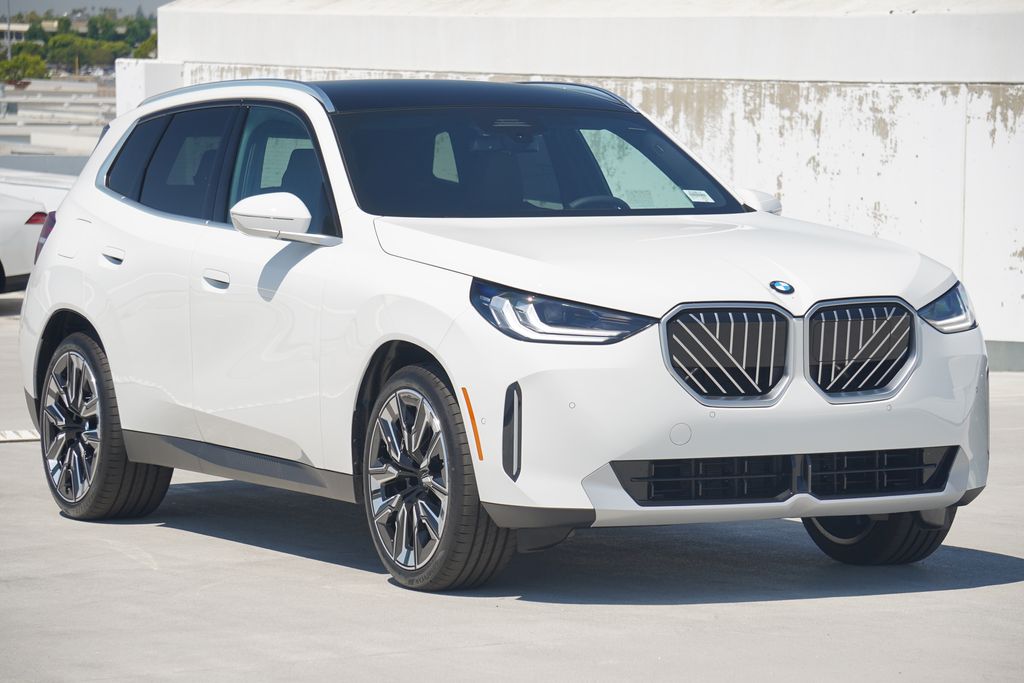 Thumbnail: 2026 BMW X3 - 3