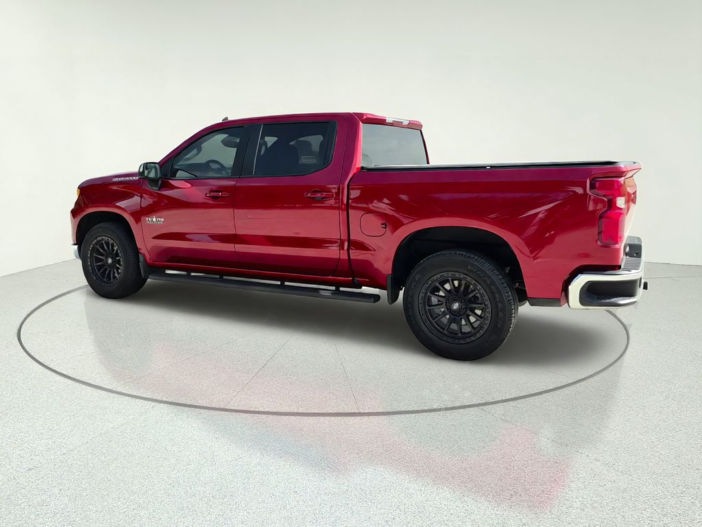 2023 Chevrolet Silverado 1500 LT - 3