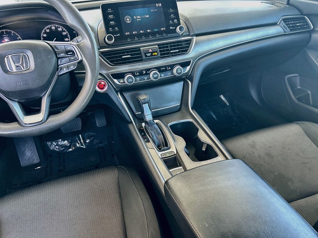Thumbnail: 2018 Honda Accord - 21