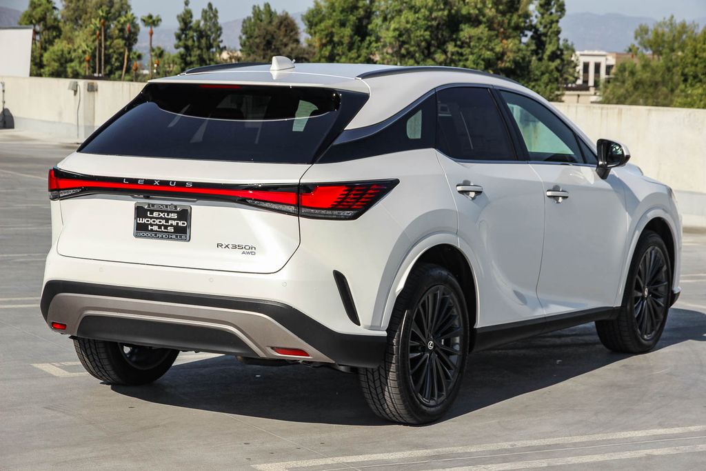 New 2026 White Lexus 350h Premium image 4