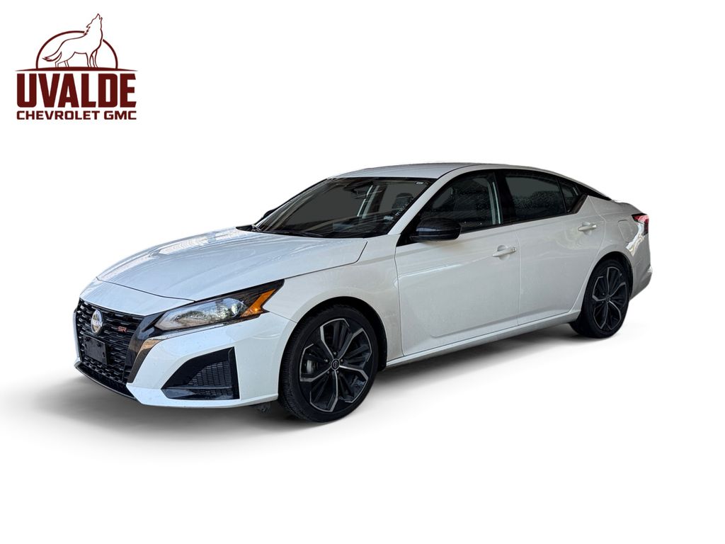 2024 Nissan Altima 2.5 SR FWD