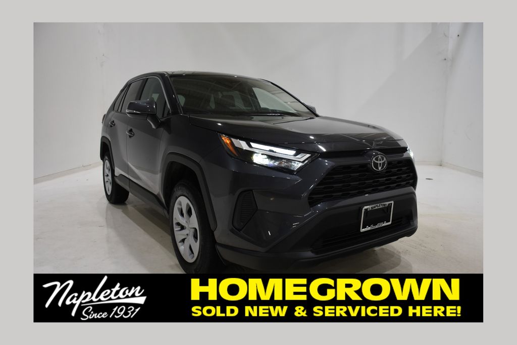 2025 Toyota RAV4 LE AWD