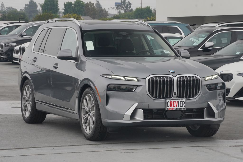 2025 BMW X7 xDrive40i 3