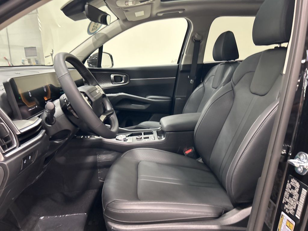 new 2026 Kia Sorento Hybrid car, priced at $42,670