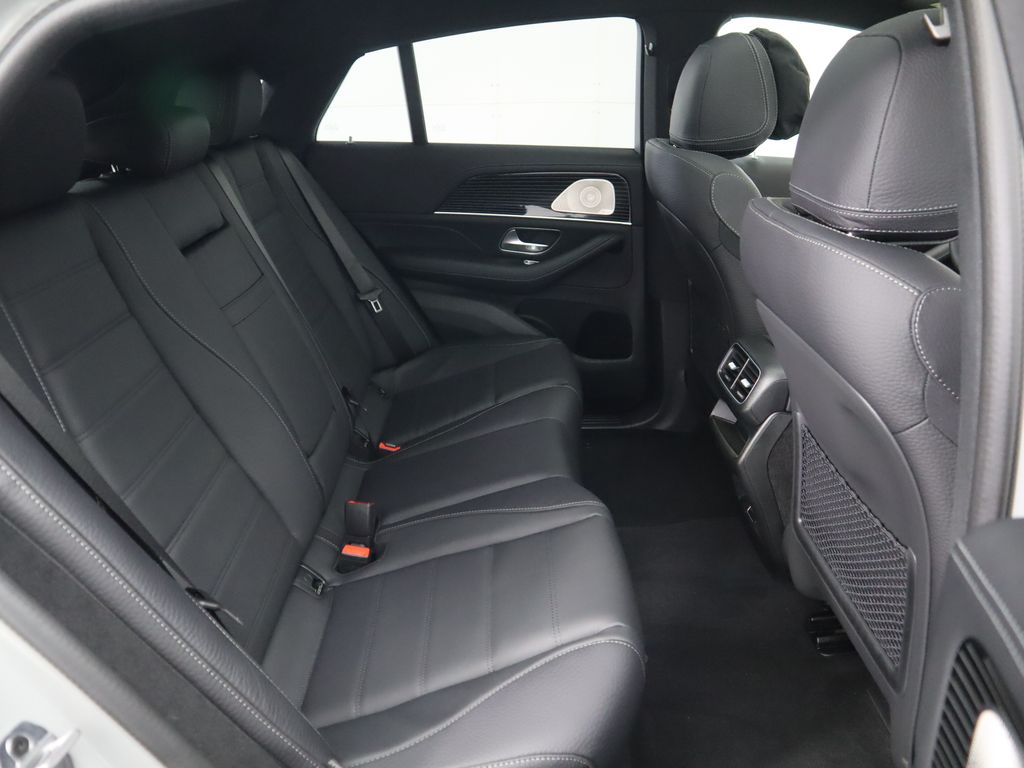 Thumbnail: 2026 Mercedes-Benz GLE - 24